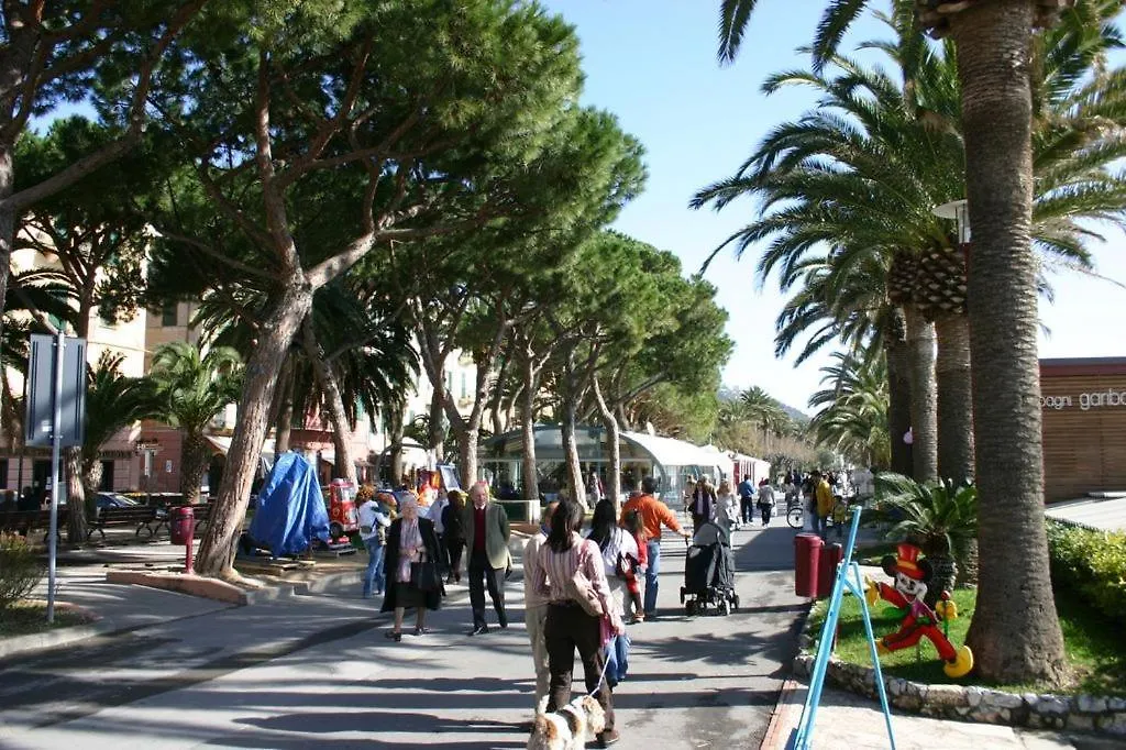 Ilgattosuruotefinalligure Finale Ligure Italy